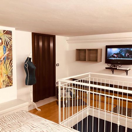 La Dimora Del Viaggiatore Luxury Apartments มาซารา เดล วัลโล ภายนอก รูปภาพ