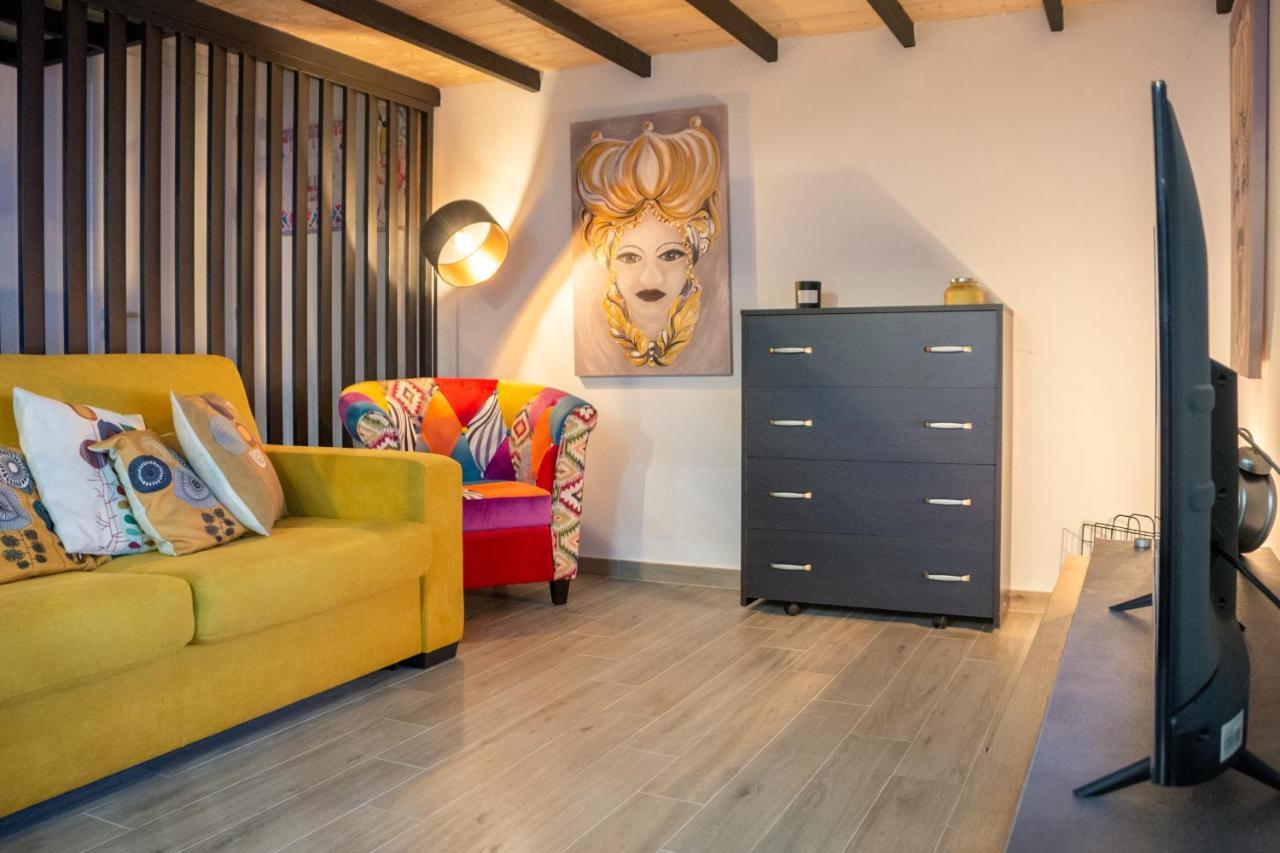 La Dimora Del Viaggiatore Luxury Apartments มาซารา เดล วัลโล ภายนอก รูปภาพ